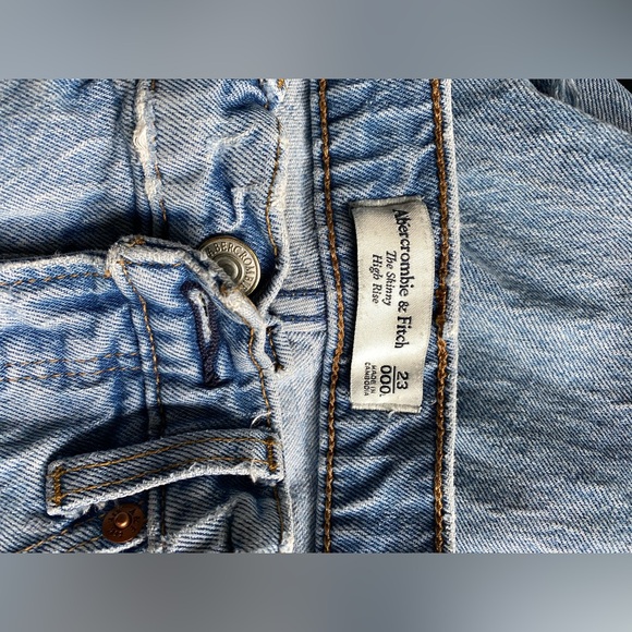 Abercrombie Jeans - Picture 2 of 2